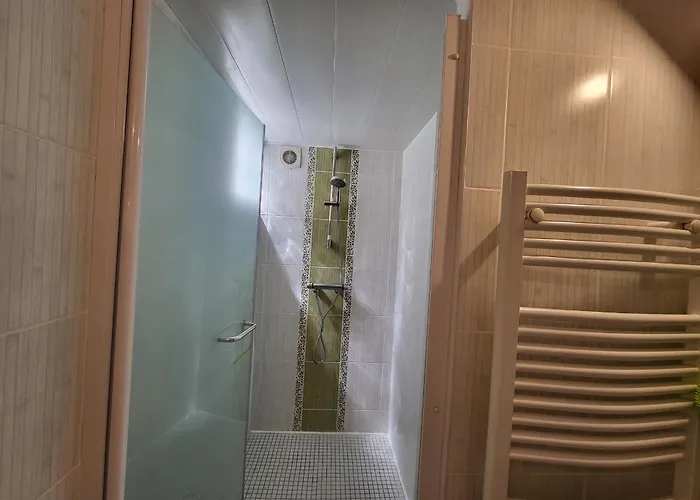 Charmante A 500m De La Plage, Calme Et Confort - Fr-1-364-57 *